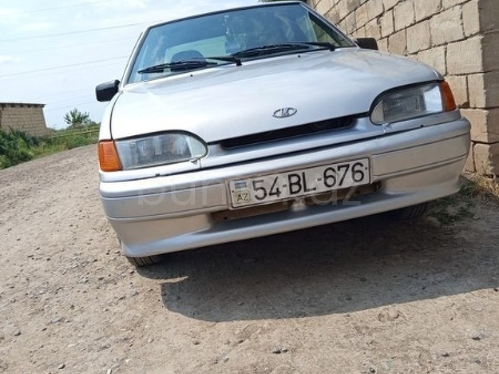 LADA (VAZ) 2115 2012 Benzin 82 Sedan 352000 km Mexanika