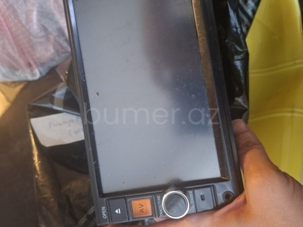 Monitor və audio sistemlər