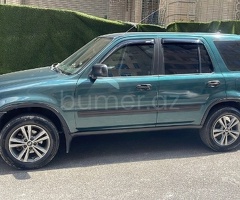 Honda CR-V 1999 Benzin 128 Offoard / SUV 215000 km Avtomat