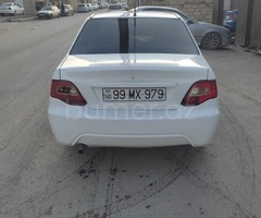 Daewo Nexia 2010 Benzin 109 Sedan 325000 km Mexanika