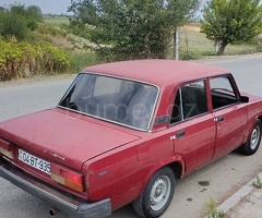 LADA (VAZ) 2107 1993 Benzin 75 Sedan 250000 km Mexanika
