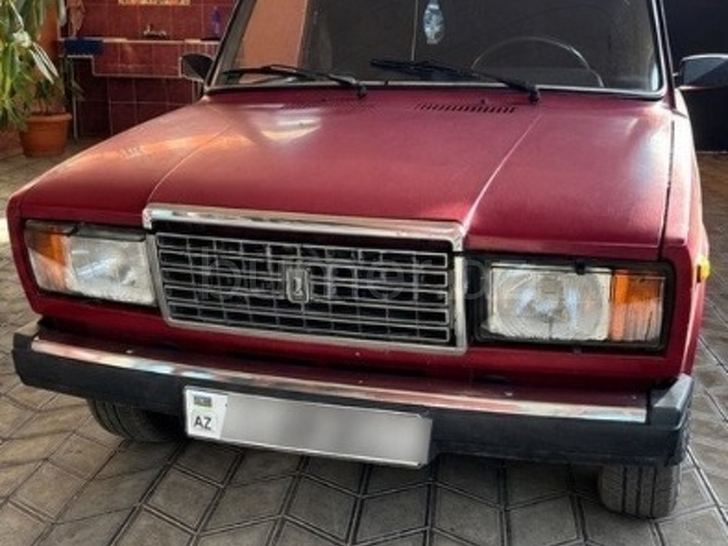 LADA (VAZ) 2107 2006 Benzin 77 Sedan 110000 km Mexanika