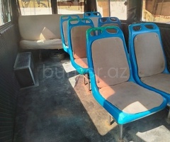 Mercedes 208 D 1991 Dizel 90 300000 km Mikroavtobuslar Mexanika