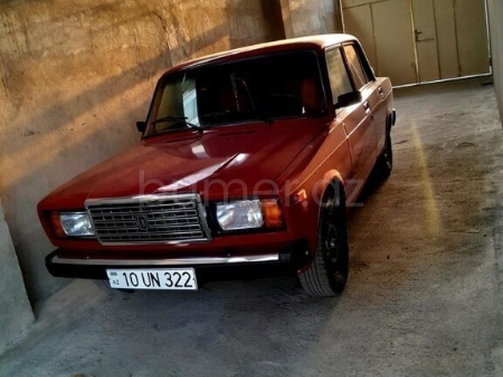 LADA (VAZ) 2107 2007 Benzin 77 Sedan 32565 km Mexanika