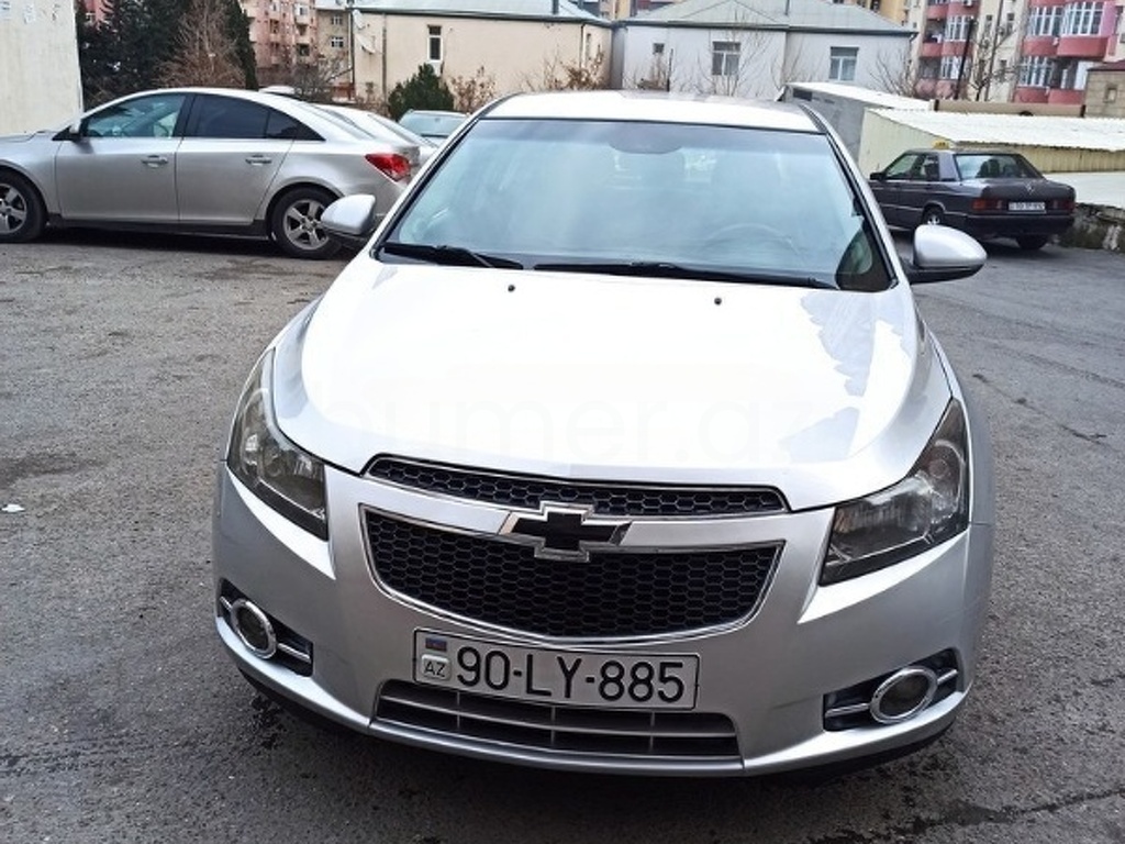 Chevrolet Cruze 2011 Benzin 140 Sedan 274000 km Avtomat