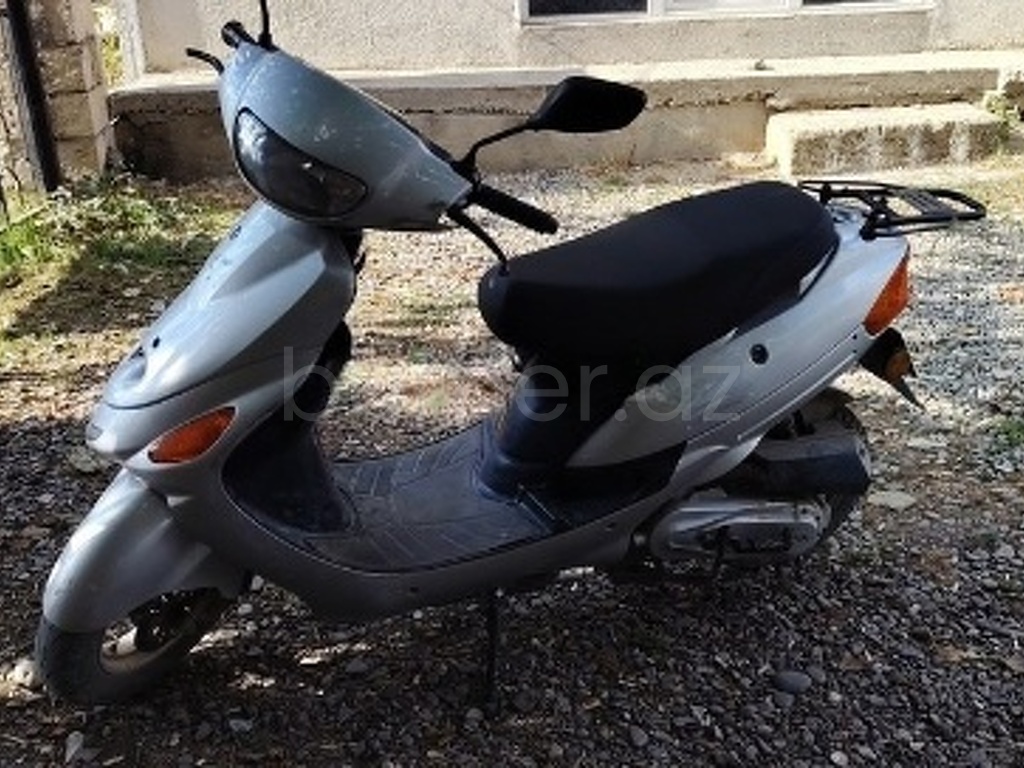 Tufan M50 2021 Benzin 8 1700 km Moped Avtomat