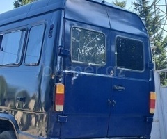 Mercedes 208 D 1992 Dizel 80 562988 km Mikroavtobuslar Mexanika