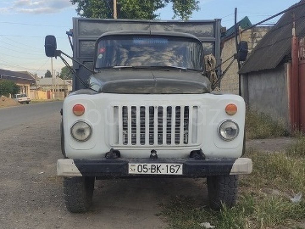 MARKALAR GAZ 53 1983 Benzin 120 100000 km Mexanika
