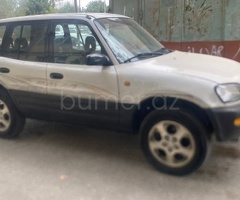 Toyota RAV4 1995 Benzin 129 Offoard / SUV 503000 km Avtomat