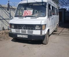 Mercedes 208 D 1995 Dizel 90 444000 km Mikroavtobuslar Mexanika