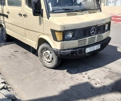 Mercedes 208 D 1990 Dizel 150 400000 km Mikroavtobuslar Mexanika