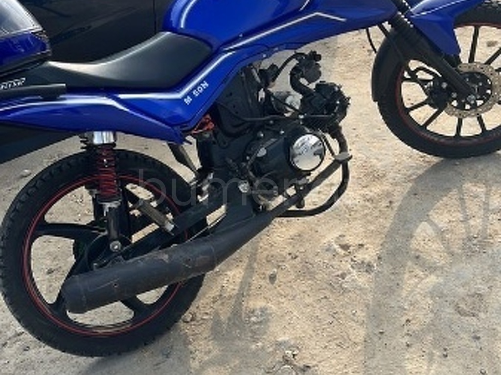 Tufan M50 2025 Benzin 4 4000 km Moped Mexanika