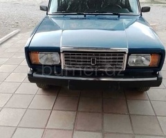 LADA (VAZ) 2107 2009 Benzin 75 Sedan 220000 km Mexanika
