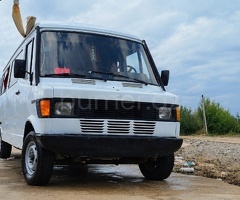 Mercedes 208 D 1992 Dizel 76 496335 km Mikroavtobuslar Mexanika