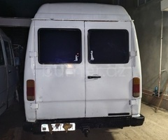 Mercedes 208 D 1992 Dizel 76 496335 km Mikroavtobuslar Mexanika