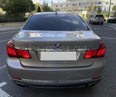 BMW 7-series 740 2014 Benzin 320 Sedan 138000 km Avtomat