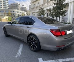 BMW 7-series 740 2014 Benzin 320 Sedan 138000 km Avtomat