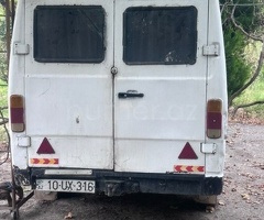 Mercedes 208 D 1993 Dizel 76 250000 km Mikroavtobuslar Mexanika