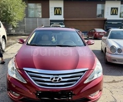 Hyundai Sonata 2014 Benzin 154 Sedan 233000 km Avtomat