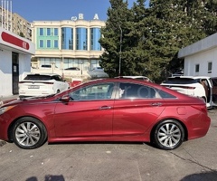 Hyundai Sonata 2014 Benzin 154 Sedan 233000 km Avtomat