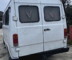 Mercedes 208 D 1993 Dizel 107 295000 km Mikroavtobuslar Mexanika