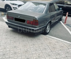 BMW 5-series 520 1991 Benzin 150 Sedan 302 km Mexanika