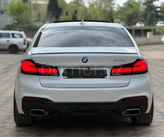 BMW 5-series 530 2018 Benzin 252 Sedan 160000 km Avtomat