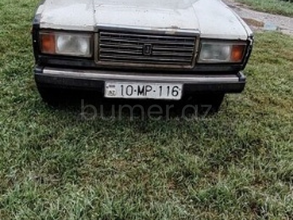 LADA (VAZ) 2107 2005 Benzin 75 Sedan 350000 km Mexanika