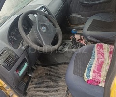 Fiat Albea 2006 Benzin 103 Sedan 750000 km Mexanika