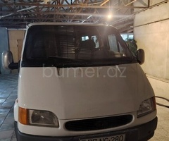 Ford Transit 2000 Dizel 75 385000 km Mikroavtobuslar Mexanika