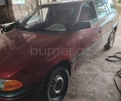Opel Astra 1993 Benzin 71 Universal 300000 km Mexanika