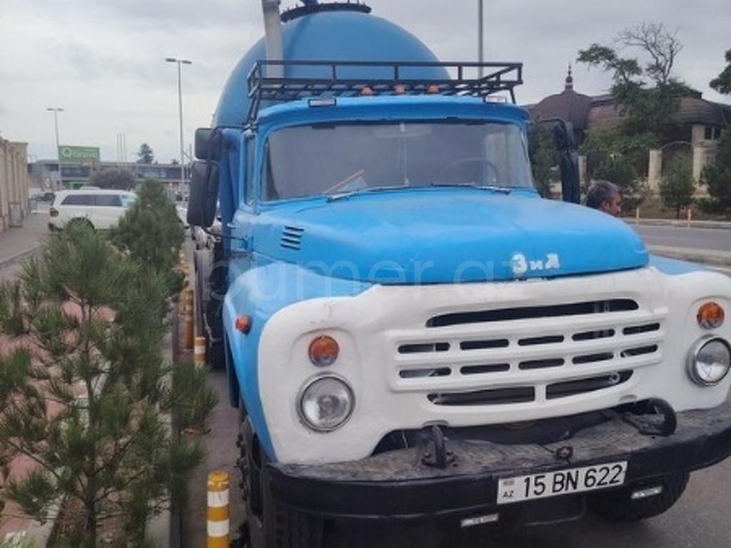 MARKALAR ZIL 157 1985 Benzin 150 300000 km Mexanika
