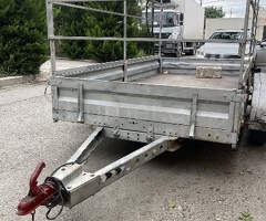 2012 Kiçik yük qoşquları