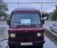 Mercedes 208 D 1993 Dizel 100 250000 km Mikroavtobuslar Mexanika
