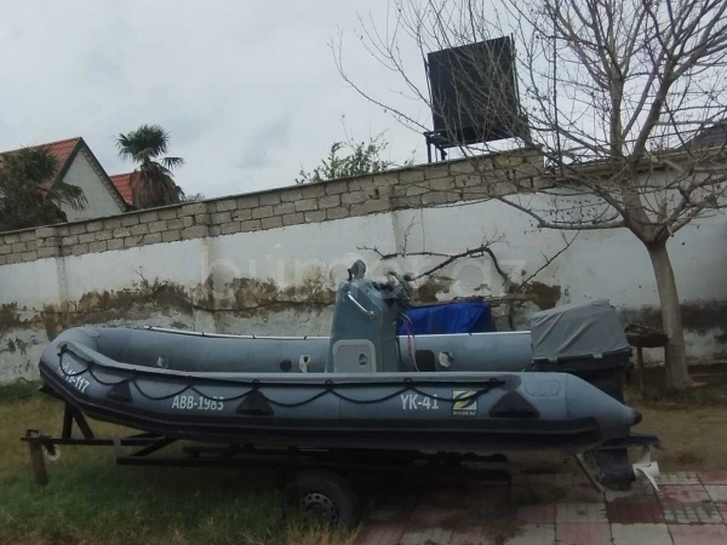 2011 Mühərrikli qayıqlar