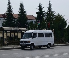 Mercedes 208 D 1994 Dizel 79 670000 km Mikroavtobuslar Mexanika