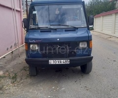 Mercedes 208 D 1994 Dizel 150 398000 km Mikroavtobuslar Mexanika