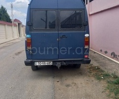 Mercedes 208 D 1994 Dizel 150 398000 km Mikroavtobuslar Mexanika