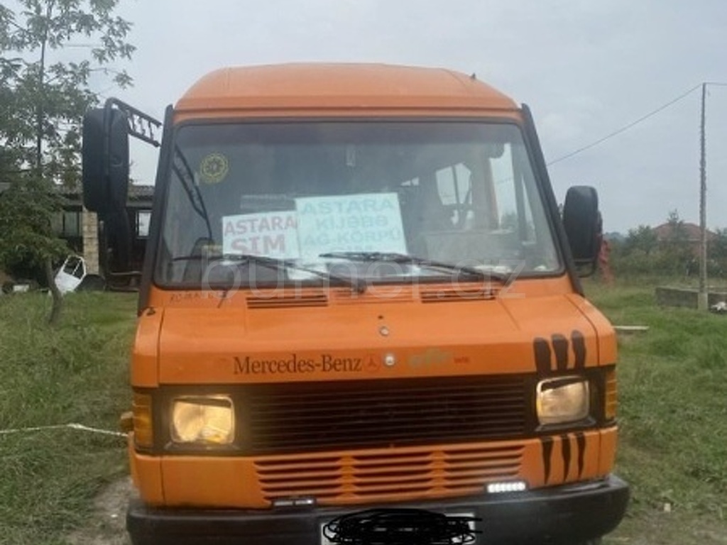 Mercedes 410 D 1994 Dizel 95 150000 km Mikroavtobuslar Mexanika