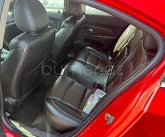 Chevrolet Cruze 2014 Benzin 140 Sedan 310000 km Avtomat