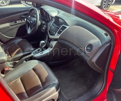 Chevrolet Cruze 2014 Benzin 140 Sedan 310000 km Avtomat
