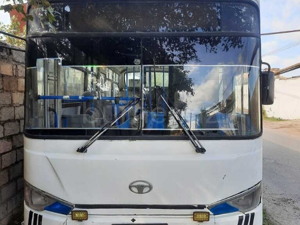 Daewoo BS090 2012 Dizel 300 200000 km Avtobuslar Mexanika