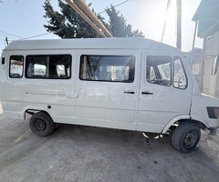 Mercedes 208 D 1994 Dizel 100 600000 km Mikroavtobuslar Mexanika