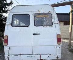 Mercedes 208 D 1994 Dizel 100 600000 km Mikroavtobuslar Mexanika