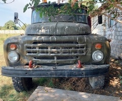 MARKALAR ZIL 130 1990 Benzin 150 300000 km Mexanika