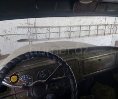 MARKALAR ZIL 130 1990 Benzin 150 300000 km Mexanika