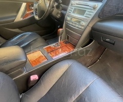 Toyota Camry 2007 Benzin 277 Sedan 140000 km Avtomat