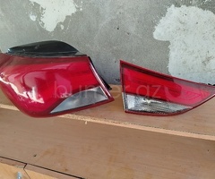 Ban-Kuza hissələr Hyundai