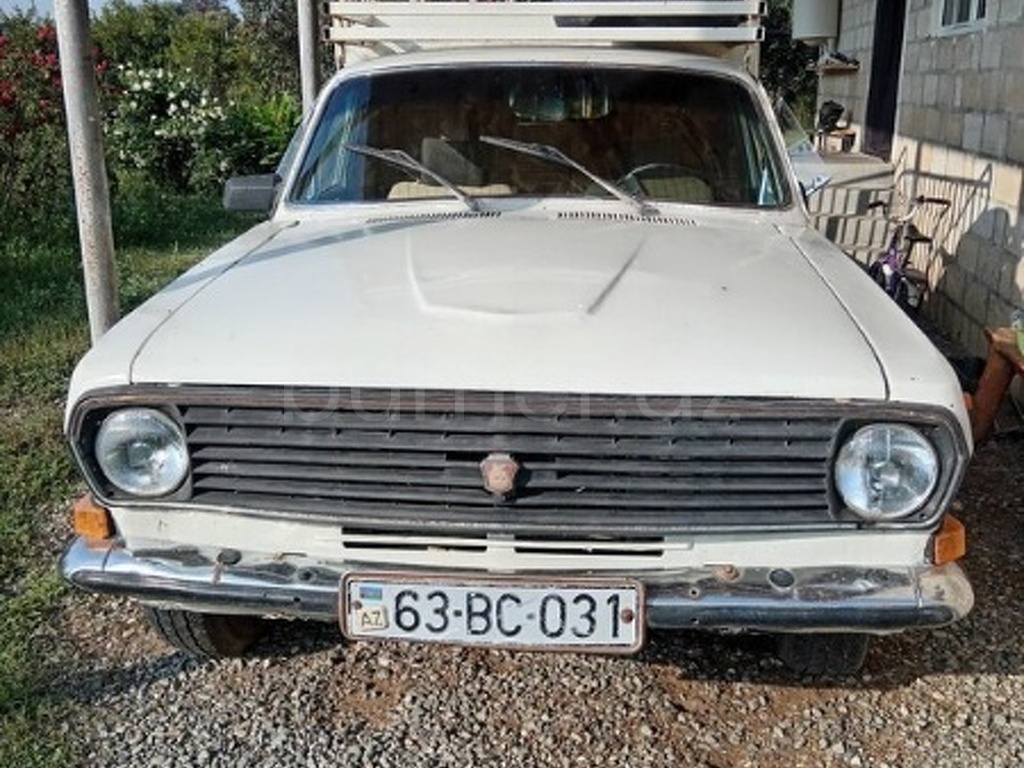 GAZ 24 1986 Benzin 90 Sedan 220000 km Mexanika