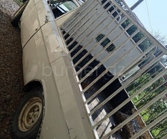 GAZ 24 1986 Benzin 90 Sedan 220000 km Mexanika